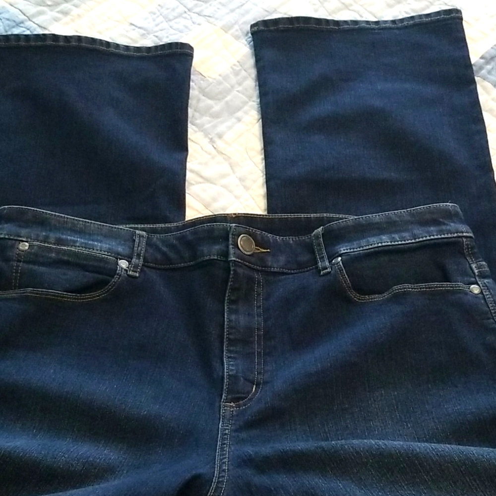 NEW Christopher & Banks Jeans 14Short - Picture 2 of 5